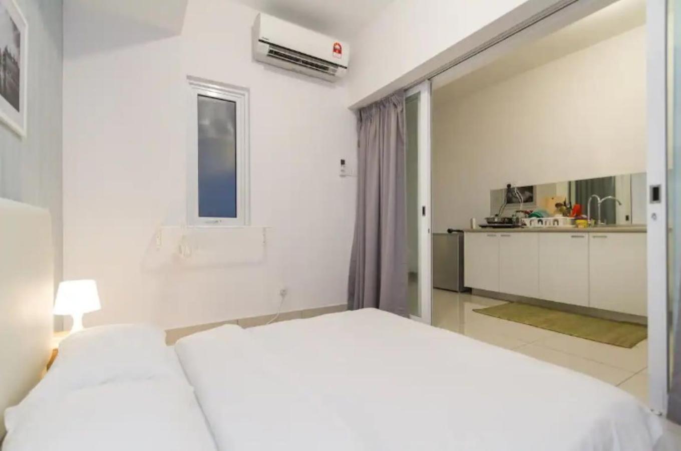 Maritime Suite Holiday Rental II Джорджтаун Экстерьер фото