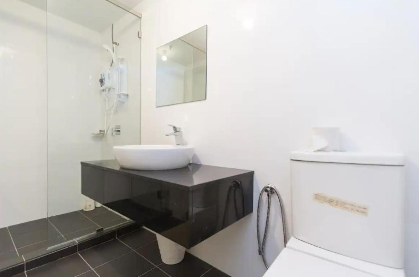 Maritime Suite Holiday Rental II Джорджтаун Экстерьер фото